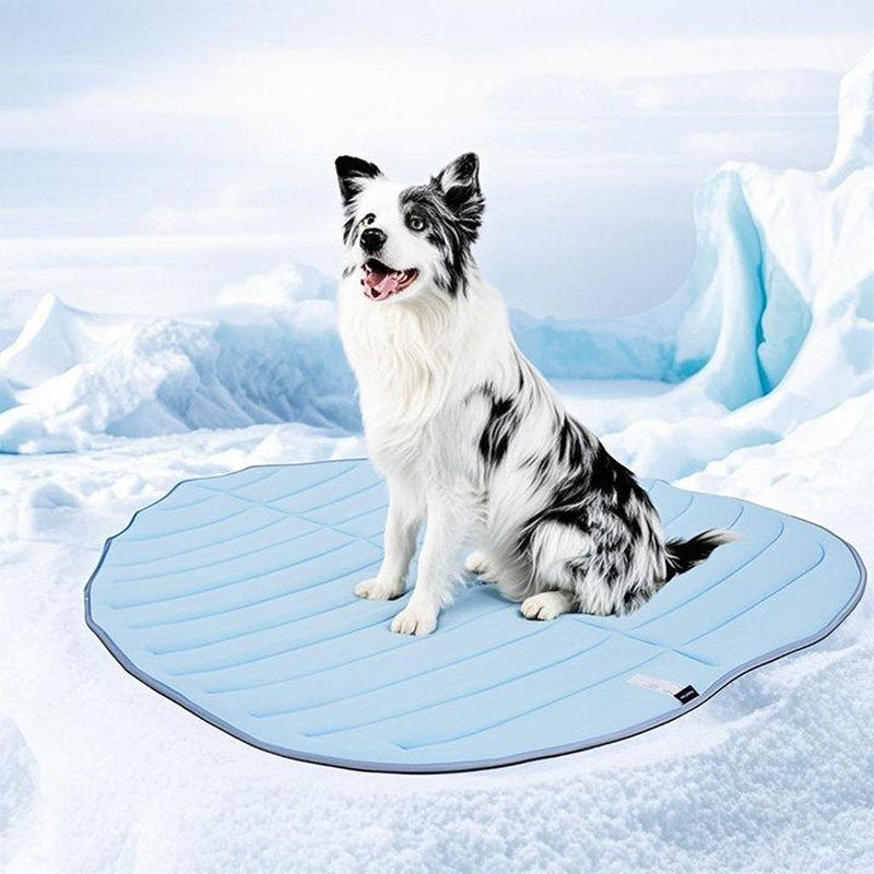 Experience Ultimate Comfort with the Vagascape Eco-Friendly Cooling Pet Mat - Perfect for Large Dogs and Cats on Outdoor Adventures!